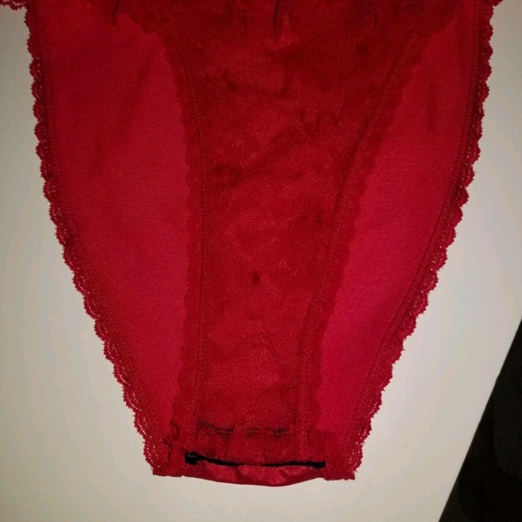 SOLD - Picture 2 of 4